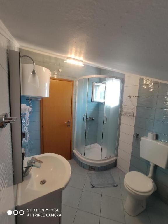 Apartments Antonija - Fitness Vinišće Εξωτερικό φωτογραφία